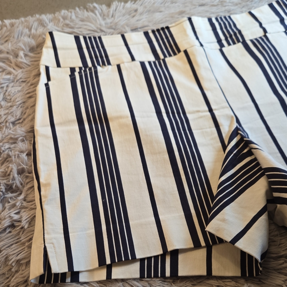 Jules & Leopold  Pull on Stripped Shorts Size XL - Picture 5 of 15